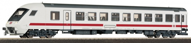 IC driving trailer<br /><a href='images/pictures/Roco/231664.jpg' target='_blank'>Full size image</a>